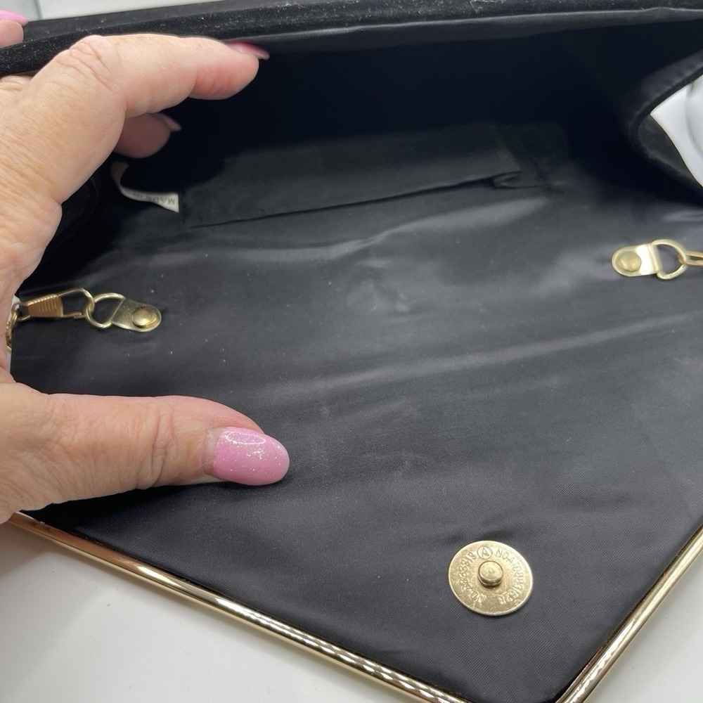 Black Velvet Evening Clutch Purse Gold Tone Chain Formal Wedding Bag - Picture 5 of 6